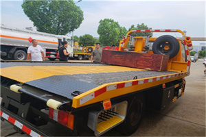 大关附近拖车电话号码服务