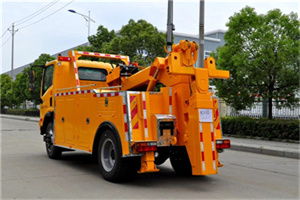 大关高速路拖车费